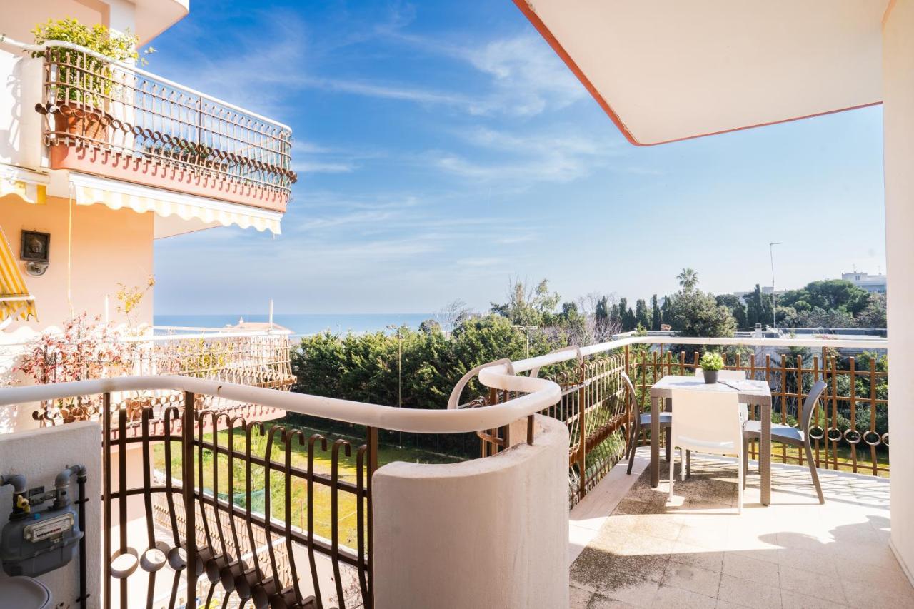 Dimora Montereale Near The Sea Apartment Trani Ngoại thất bức ảnh