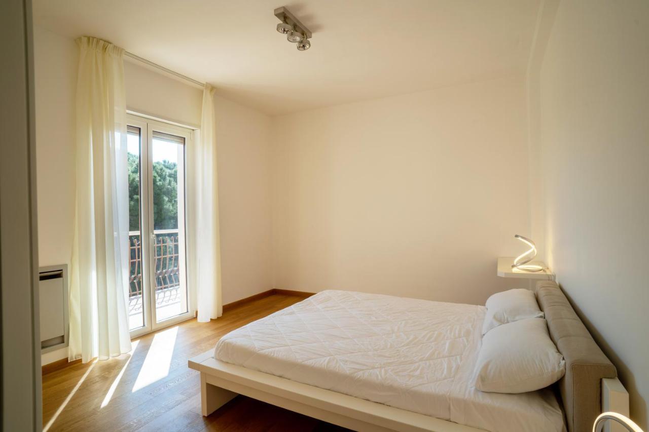 Dimora Montereale Near The Sea Apartment Trani Ngoại thất bức ảnh