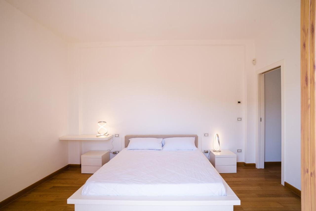Dimora Montereale Near The Sea Apartment Trani Ngoại thất bức ảnh